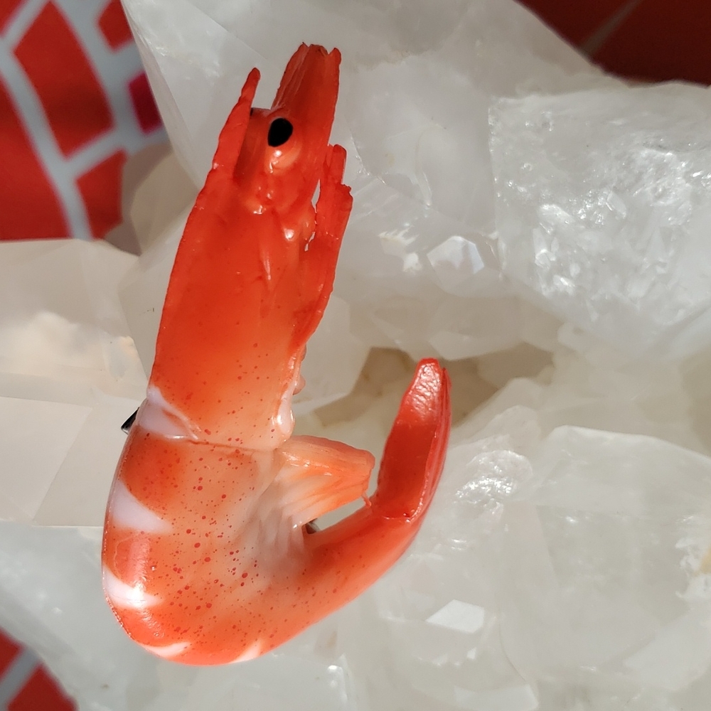 🦐 Large prawn hair clip - brand new!